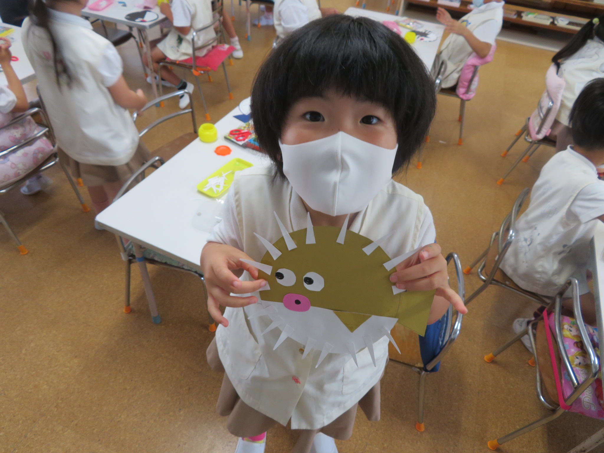 ハリセンボン作り 年長児 聖カタリナ大学短期大学部附属幼稚園 愛媛県松山市北条 カトリック