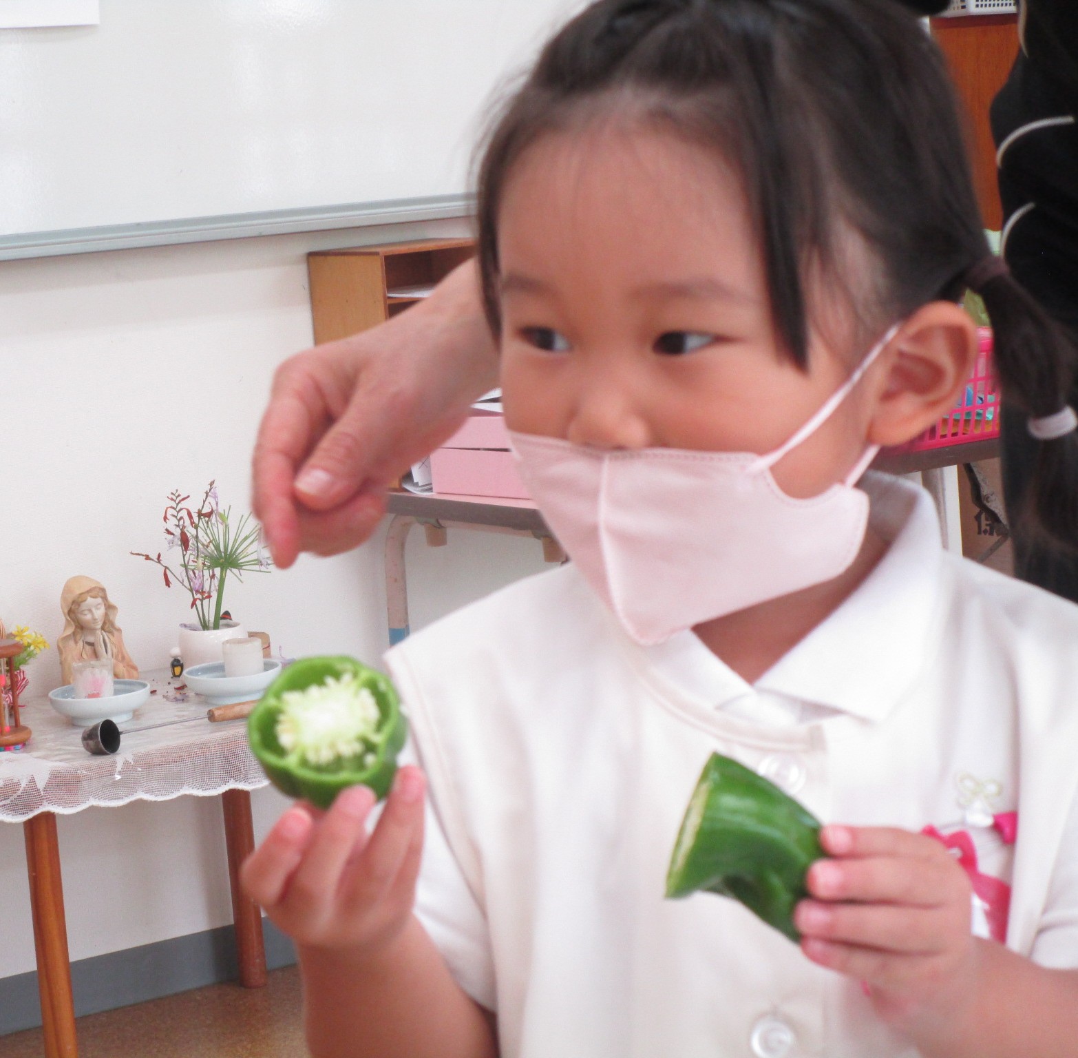 野菜スタンプ（年少児） | 聖カタリナ大学短期大学部附属幼稚園|愛媛県